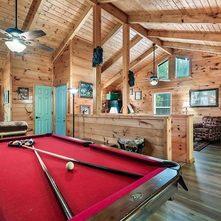 A Top Notch Lodge~Gatlinburg Ngoại thất bức ảnh