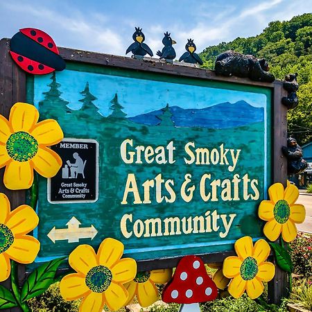 A Top Notch Lodge~Gatlinburg Ngoại thất bức ảnh
