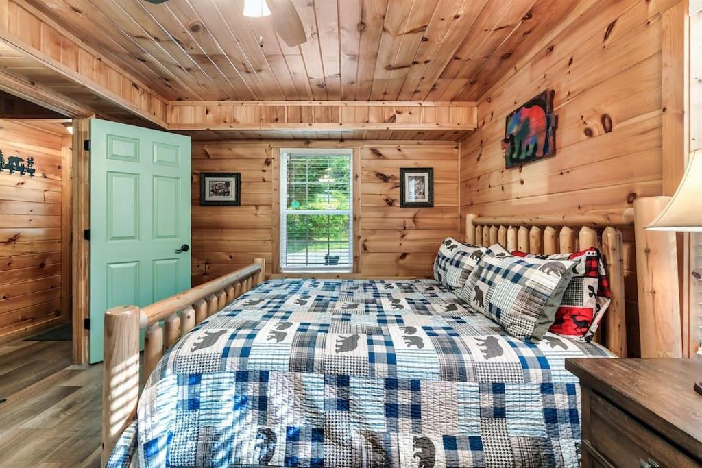 A Top Notch Lodge~Gatlinburg Ngoại thất bức ảnh