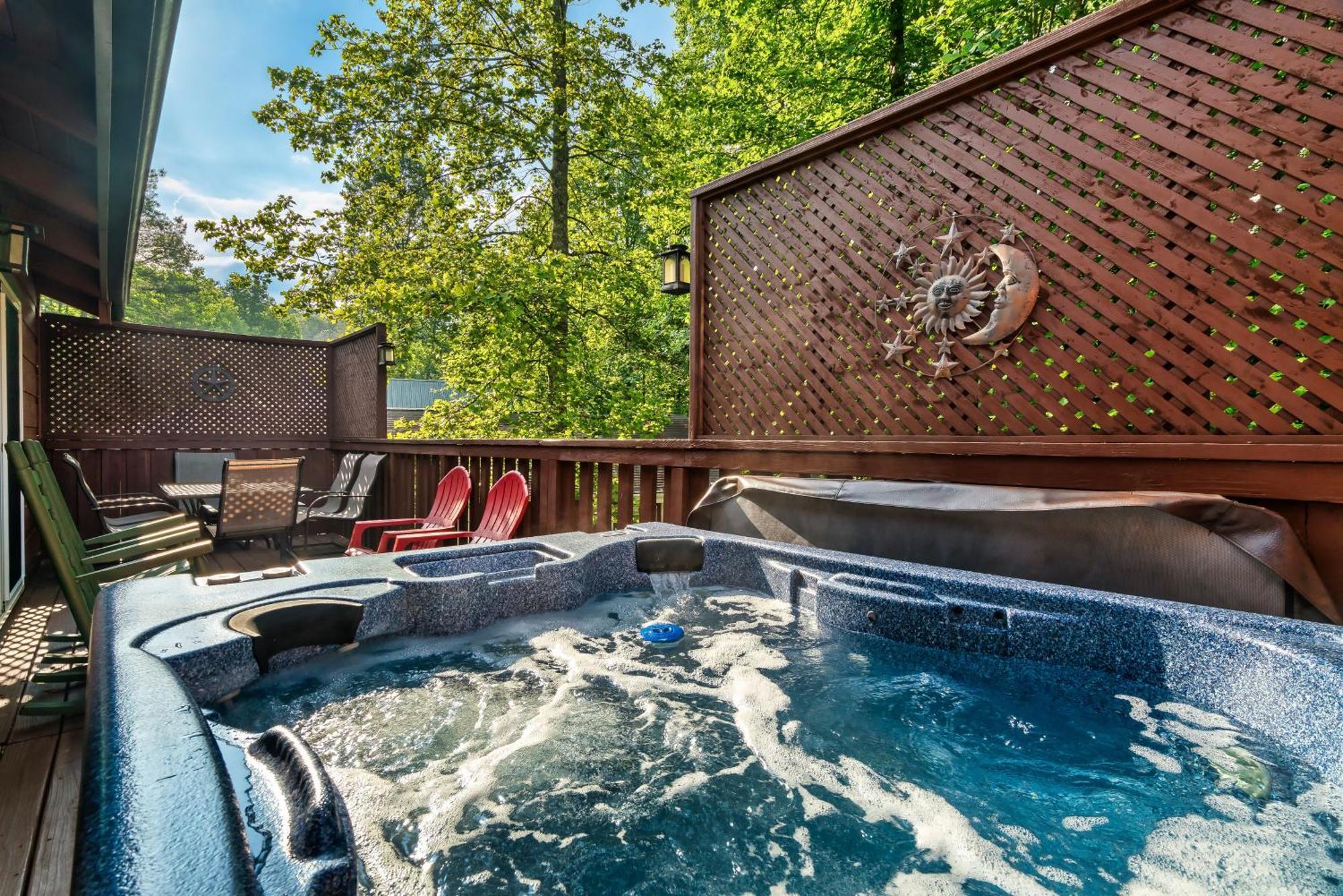 A Top Notch Lodge~Gatlinburg Ngoại thất bức ảnh